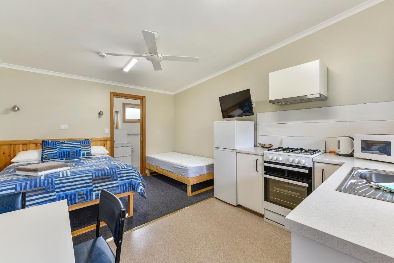 Millicent Hillview Caravan Park Luaran gambar