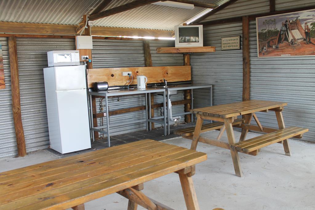 Millicent Hillview Caravan Park Luaran gambar